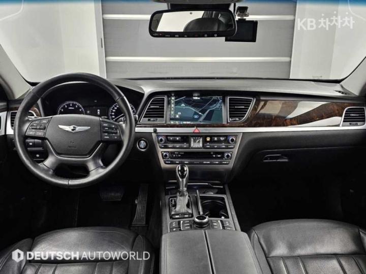 Hyundai Genesis DH G330 Premium 8