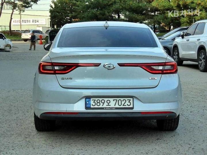 Renault SM6 2.0 GDe RE 5