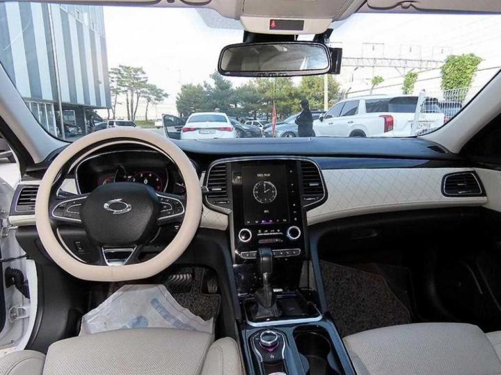 Renault SM6 2.0 GDe RE 8