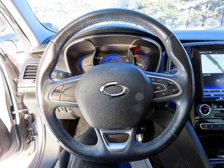 Renault SM6 1.6 TCe RE 9