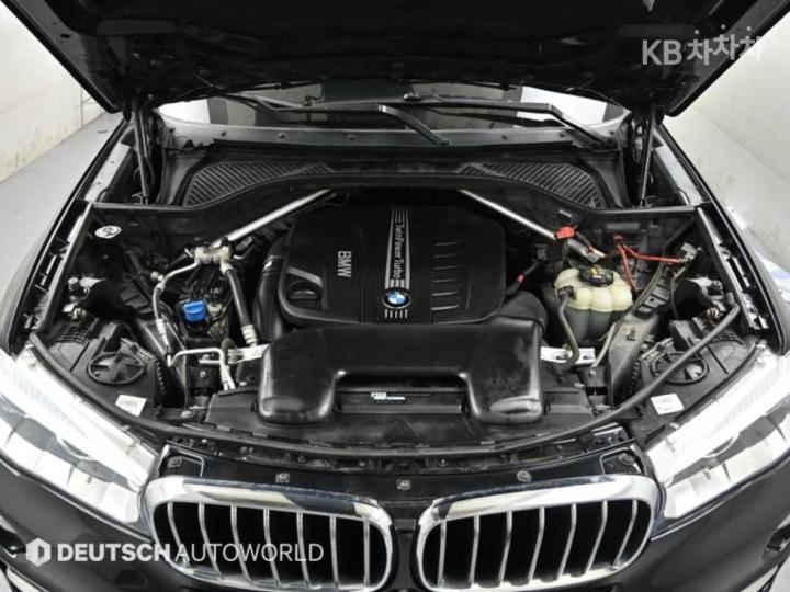 BMW X6 F16 xDrive 30d Base Type 7