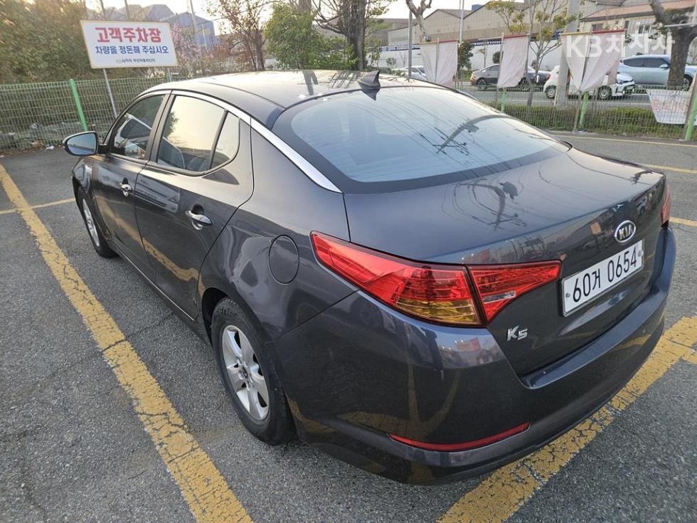 2011 - kia k5
