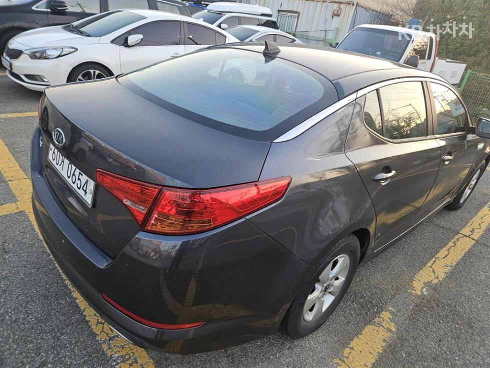 2011 - kia k5