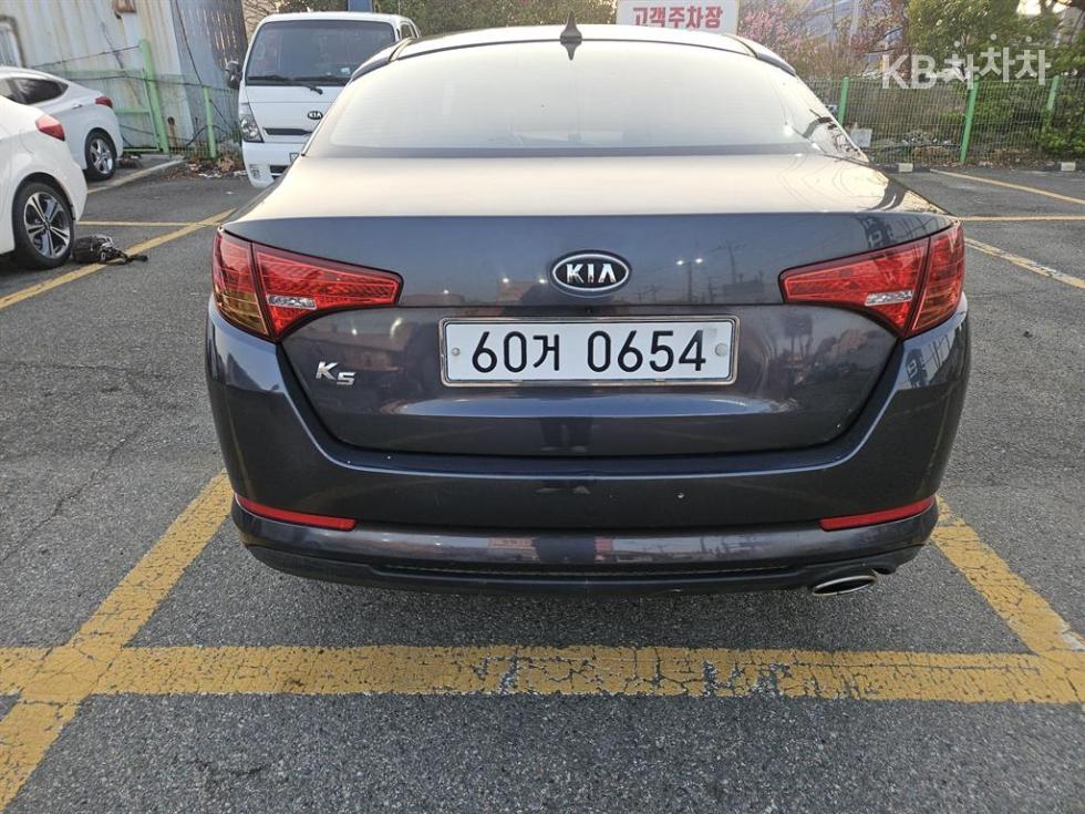 2011 - kia k5