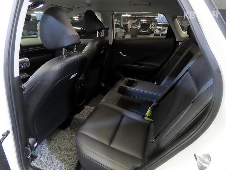 Hyundai Kona The SX2 1.6 Gasoline Turbo 2WD Premium 8