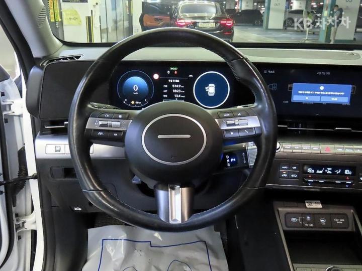 Hyundai Kona The SX2 1.6 Gasoline Turbo 2WD Premium 9