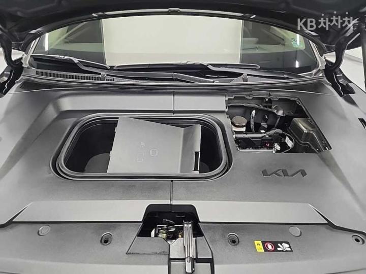 Kia EV3 Long Range 2WD Earth 6