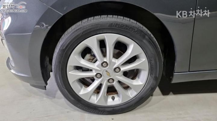 Chevrolet Spark Premier Base Type 7