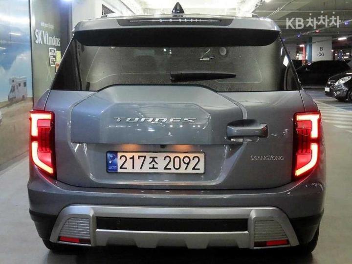 KG Mobility (Ssangyong) Torres J100 1.5 T-GDI Hybrid LPG TL7 6