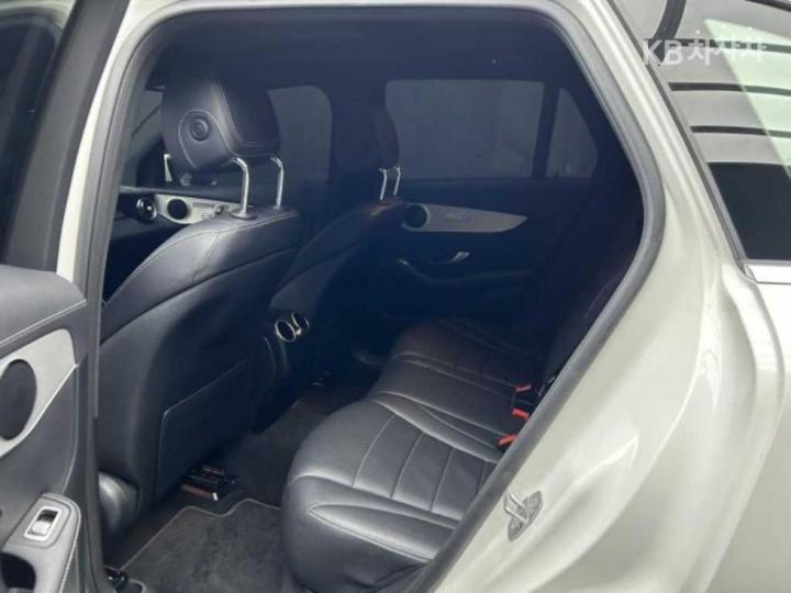 Mercedes-Benz GLC-Class X253 220d 4Matic Base Type 7