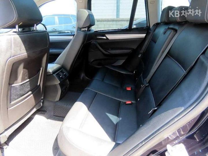 BMW X3 F25 xDrive 20d M Aero Dynamic 7