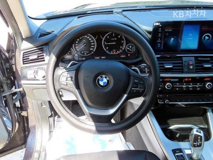 BMW X3 F25 xDrive 20d M Aero Dynamic 9