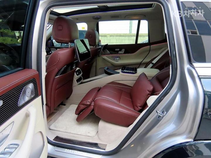Mercedes-Benz GLS-Class X167 Maybach GLS600 4Matic Manufaktur 7
