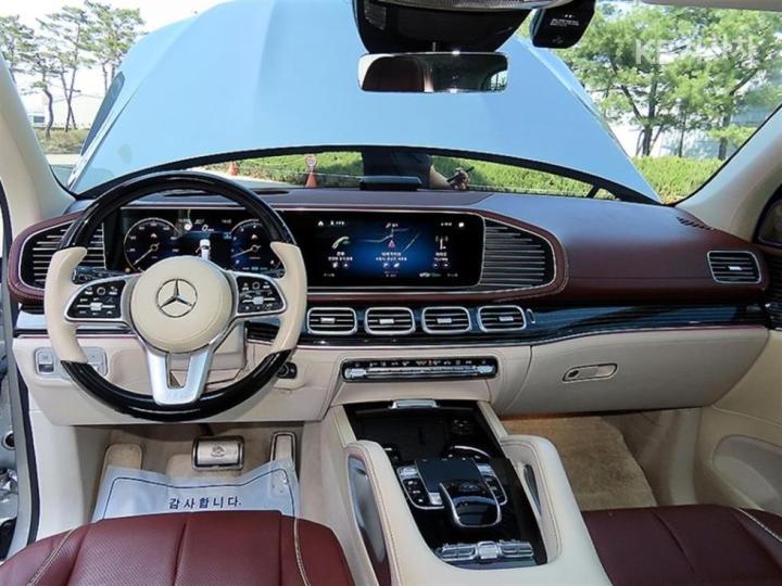 Mercedes-Benz GLS-Class X167 Maybach GLS600 4Matic Manufaktur 8