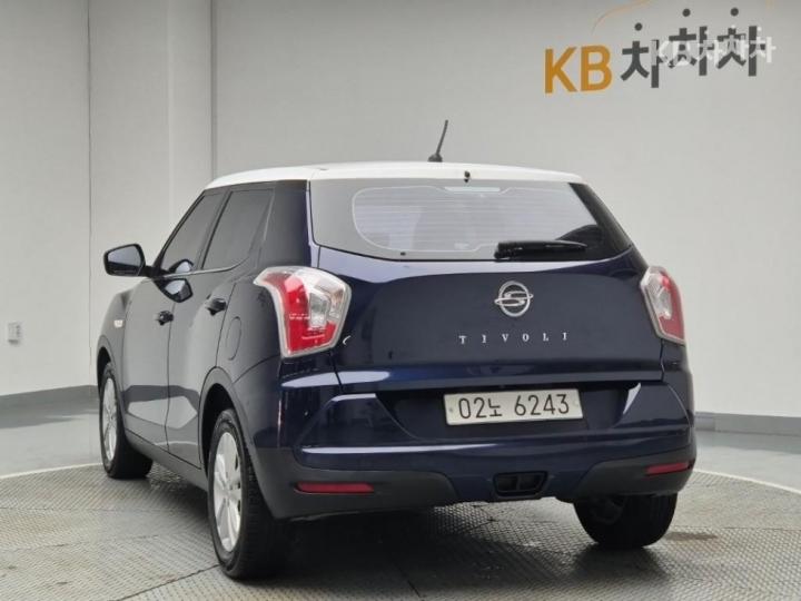 KG Mobility (Ssangyong) Tivoli Armor 1.6 Gasoline TX 2WD 3