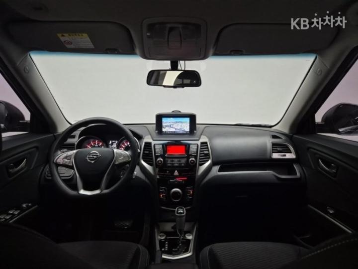 KG Mobility (Ssangyong) Tivoli Armor 1.6 Gasoline TX 2WD 8