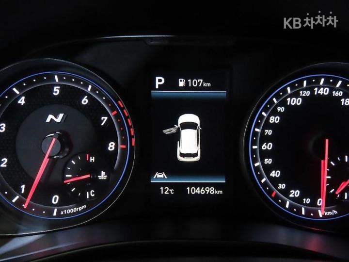 Hyundai Veloster N 2.0 T-GDi 10