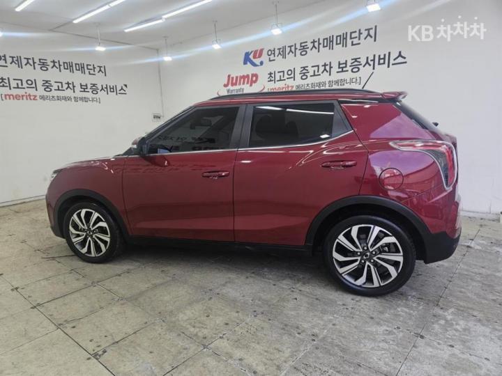 KG Mobility (Ssangyong) Tivoli Gasoline V5 2WD Base Type 8
