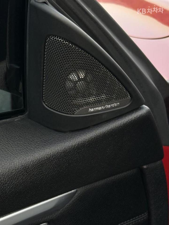 BMW 4 Series F32 430i Convertible M Sport 10