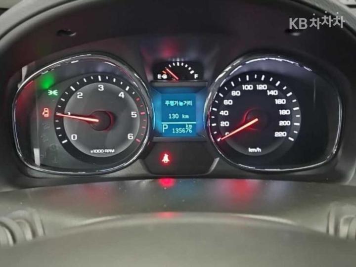 Chevrolet Captiva New 2.0 LT Deluxe Pack 9