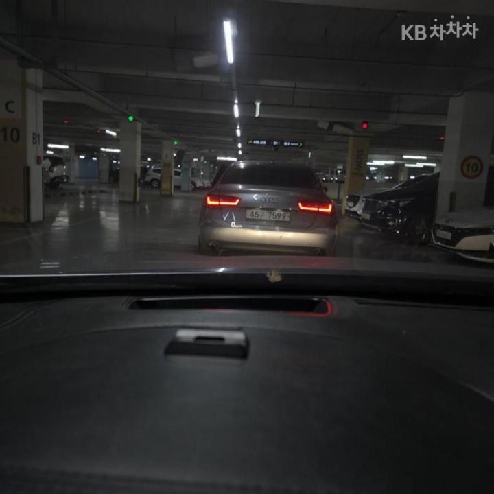 Hyundai Genesis DH G380 Prestige AWD Base Type 8