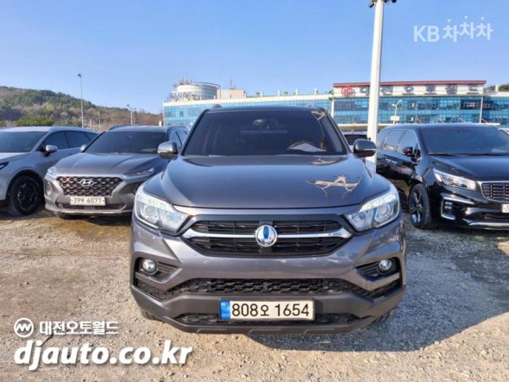 KG Mobility (Ssangyong) Rexton Sport Khan 2.2 Diesel 4WD Professional X 3