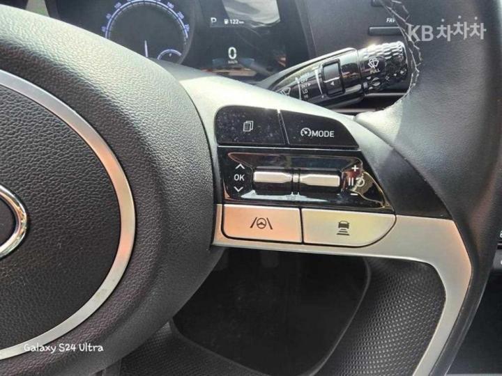 Hyundai Avante Hybrid CN7 Modern 5