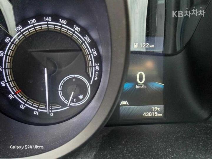 Hyundai Avante Hybrid CN7 Modern 6