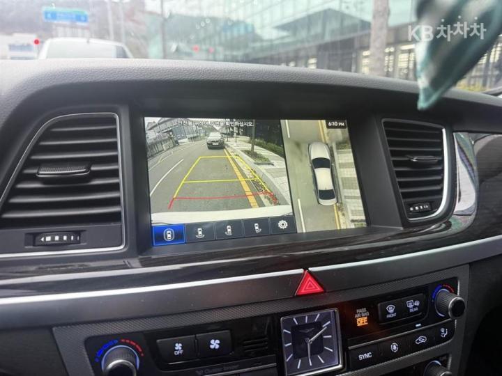 Genesis G80 2.2D AWD Premium Luxury 7