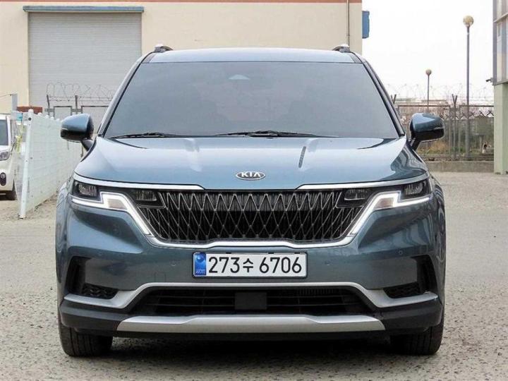 Kia Carnival D2.2 Prestige