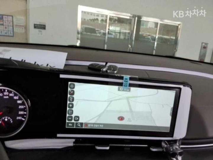 Kia Carnival D2.2 Noblesse 9