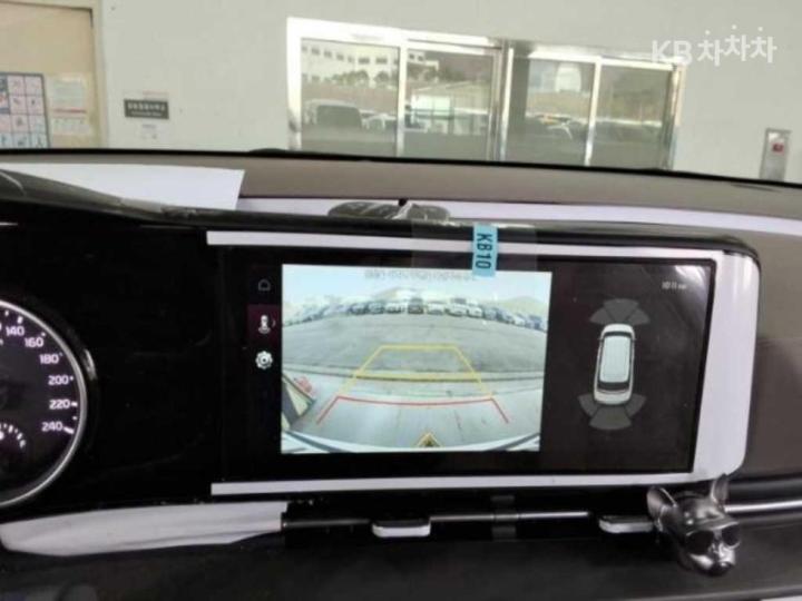 Kia Carnival D2.2 Noblesse 10