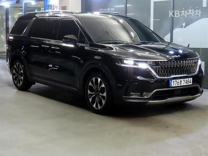 Kia Carnival G3.5 GDI Noblesse