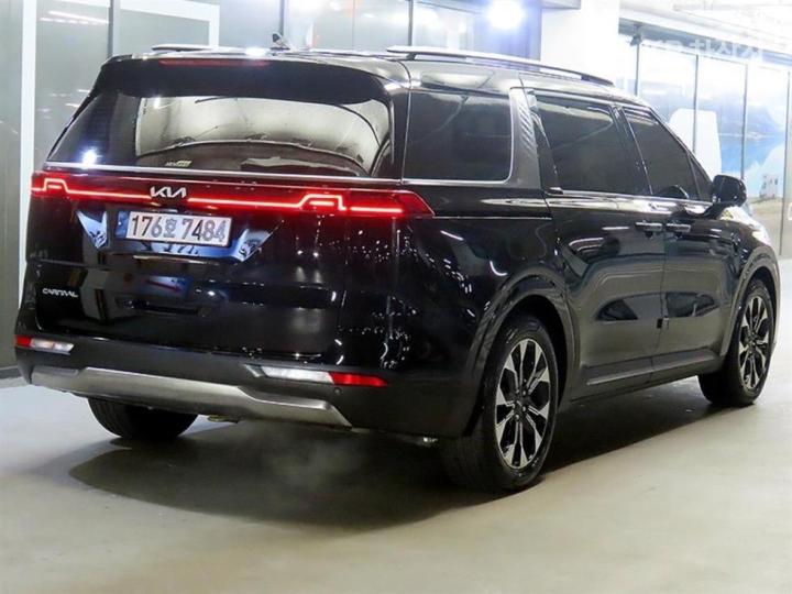 Kia Carnival G3.5 GDI Noblesse 5