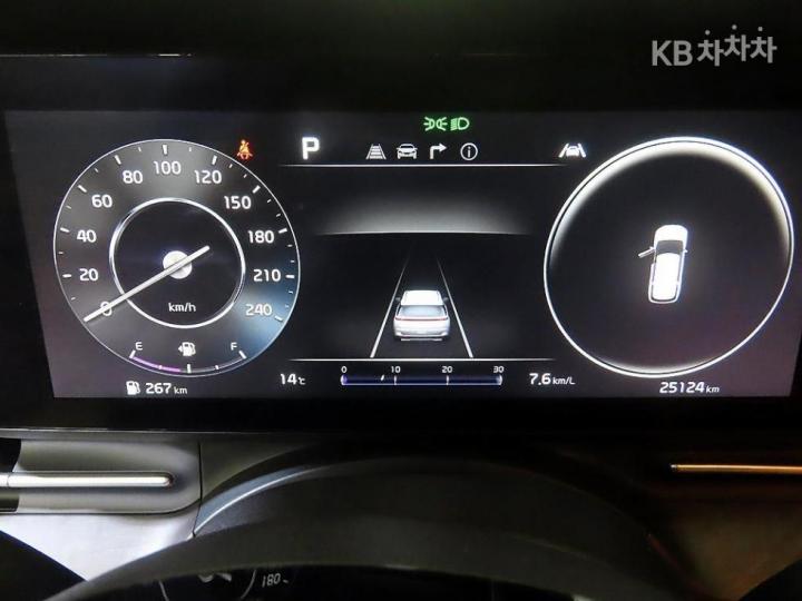 Kia Carnival G3.5 GDI Noblesse 10