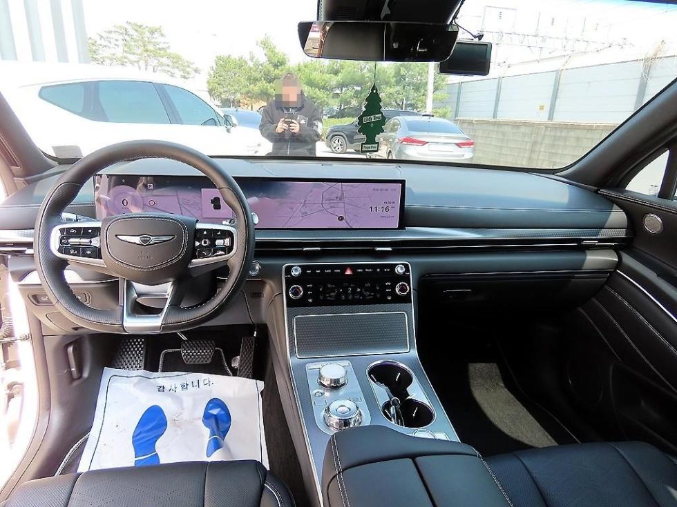 2024 Genesis GV80 COUPE photo