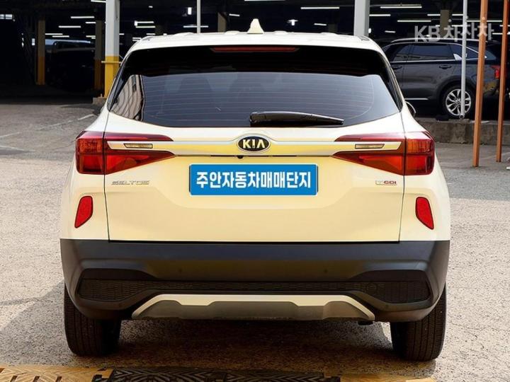 Kia Seltos 1.6 Gasoline Turbo 2WD Trendy 4
