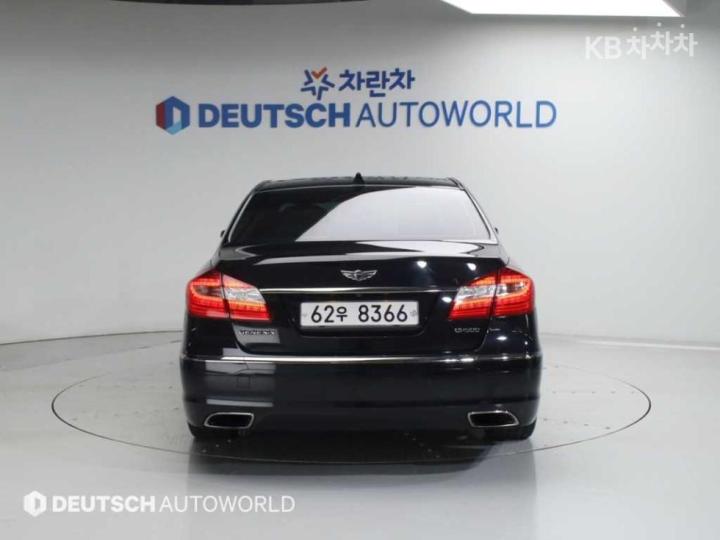 Hyundai Genesis GP500 Base Type 5