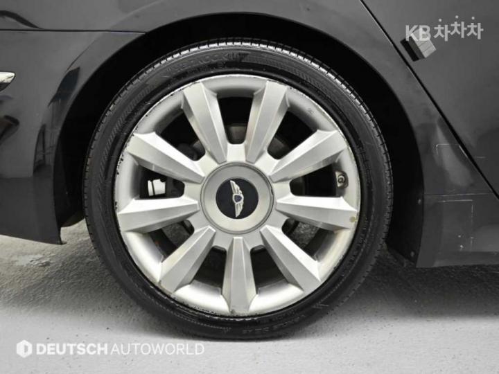 Hyundai Genesis GP500 Base Type 6