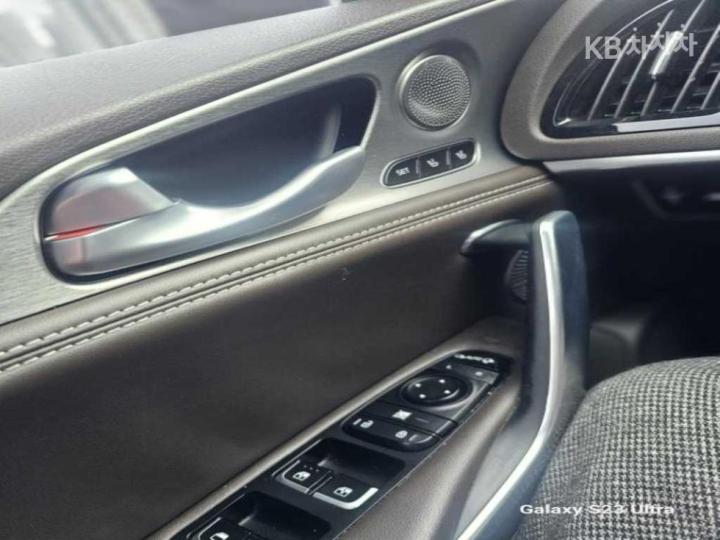 Kia Stinger 3.3 Turbo 4WD GT 10