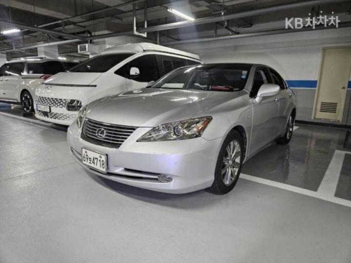Lexus ES 350 Premium 4