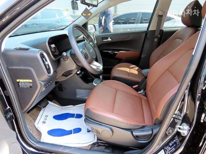 Kia Morning JA 1.0 Gasoline Prestige 6