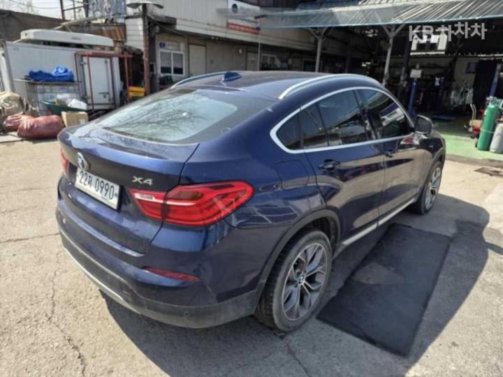 BMW X4 F26 20d xDrive Base Type 4