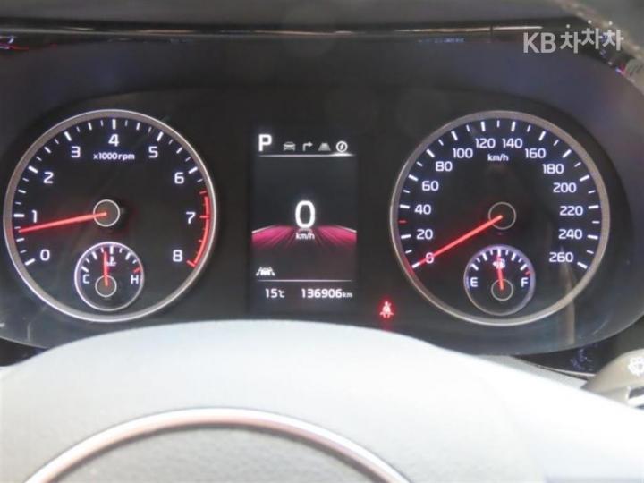 Kia K5 2.0 LPI Trendy 6