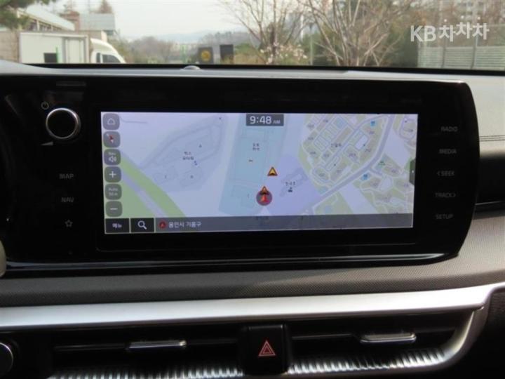 Kia K5 2.0 LPI Trendy 9