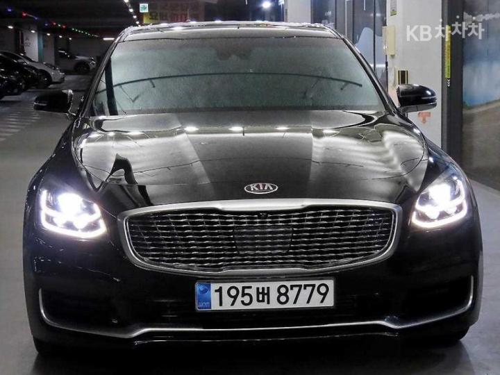 Kia K9 The 3.3 T-GDI Masters II 3