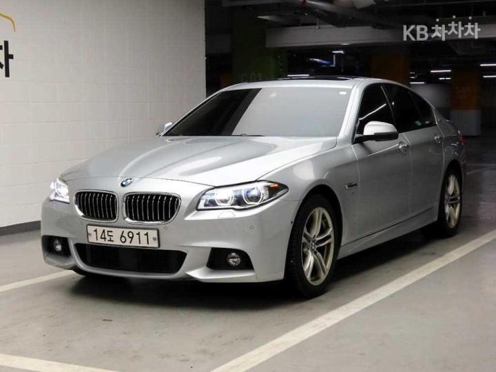 BMW 5 Series New 520d xDrive M Aerodynamic F10 3