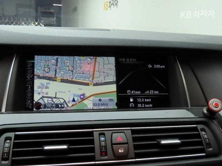 BMW 5 Series New 520d xDrive M Aerodynamic F10 10