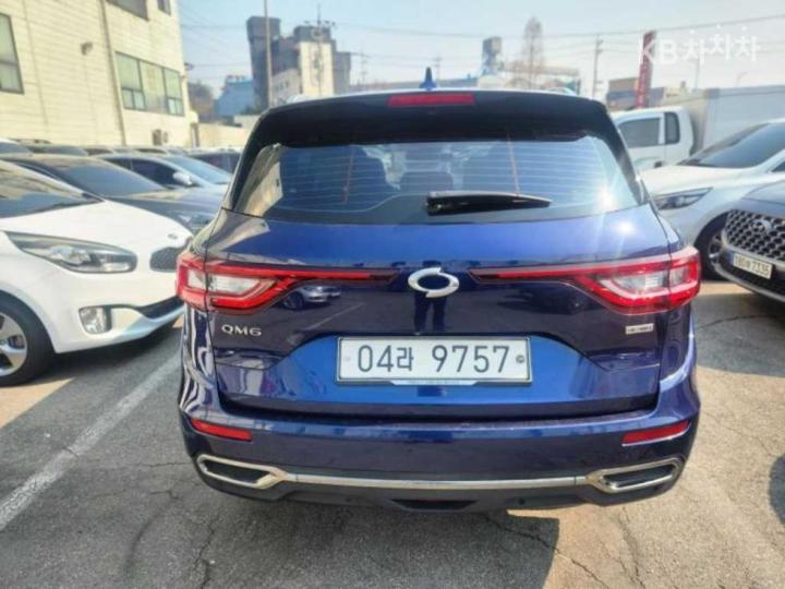 Renault QM6 2.0 4WD RE Signature 5