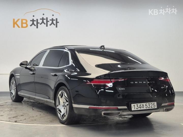 Genesis G90 RS4 3.5T e-S/ C AWD LWB Base Type 3